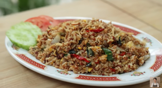 Nasi goreng kornet ala Chef Devina. (youtube)